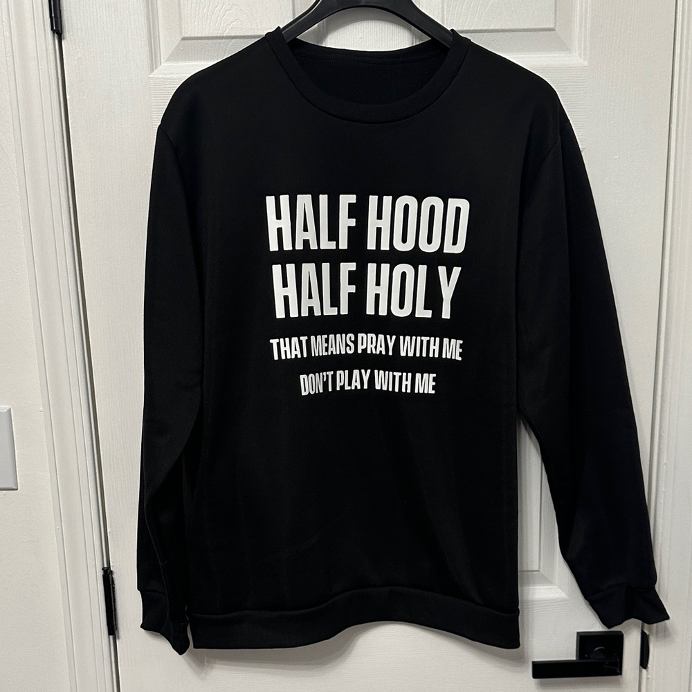 SHEIN Black Graphic Crewneck Sweater